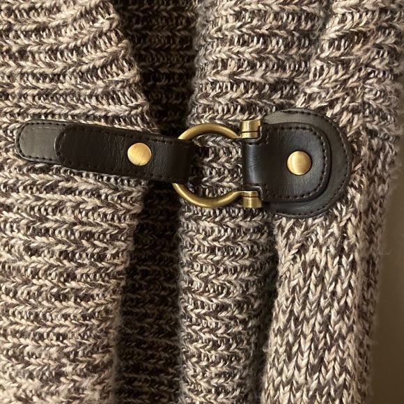 Cache Sweater Cardigan Equestrian Buckle Large - Picture 3 of 9